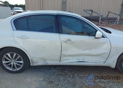 2008 Infiniti G35X z USA, uszkodzony, nr VIN JNKBV61F88M268524